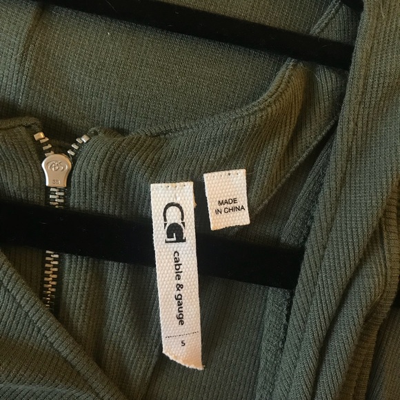 NWOT Cut Out Zipper Shift Dress - Picture 8 of 8